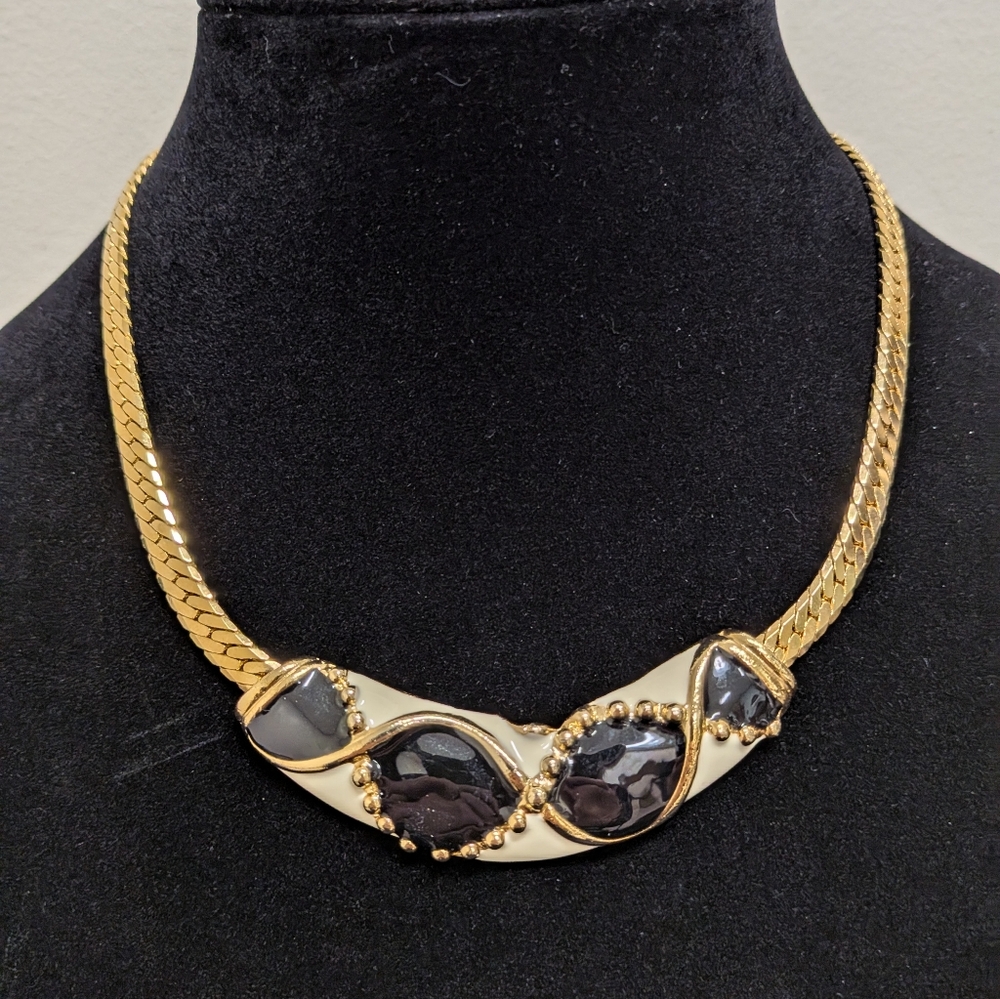 Elegant Gold and Black Enamel Necklace